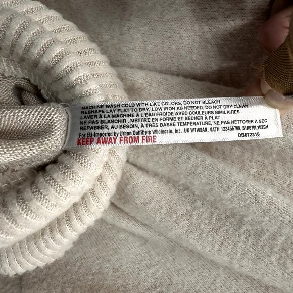 Saturday Sunday Small Pink Casual Sweater Front Tie Boxy Comfort Soft Oversized - Picture 7 of 8